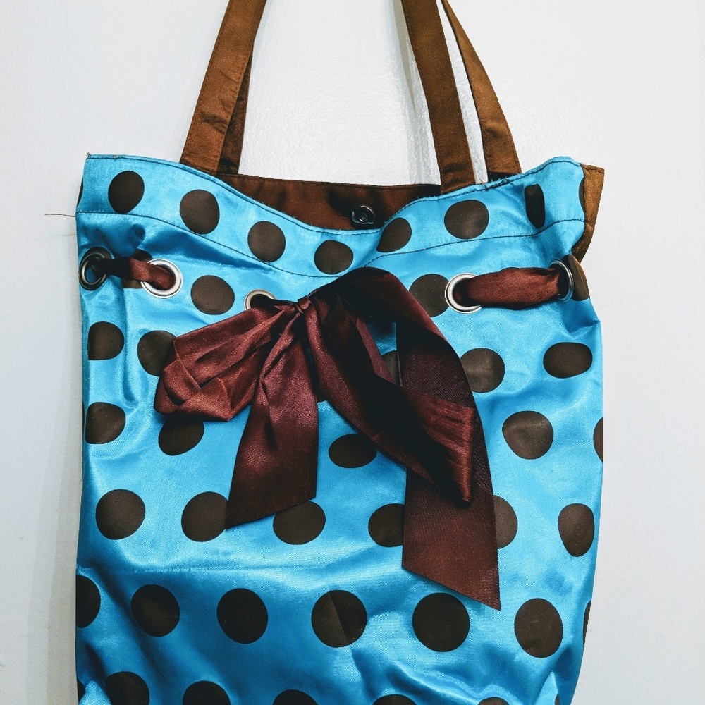 Purses - Picture 6 of 8